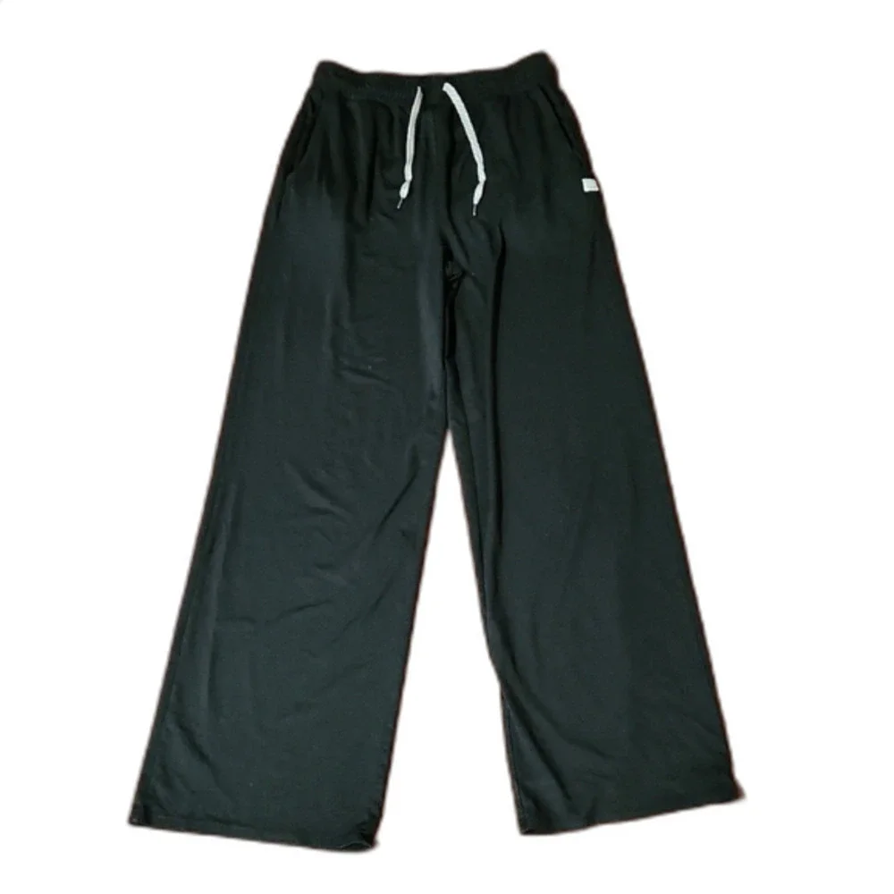 Vuori Halo Essential Wideleg Pant, Black Heather, Size S, VW4023 - Picture 4 of 10